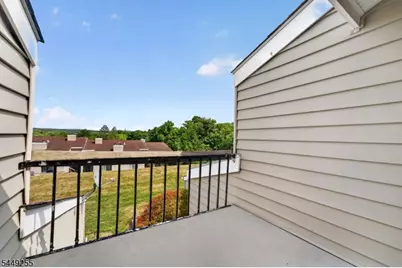 68 Overlook Dr, Union Township, NJ 08809 - Photo 7
