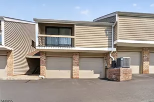 68 Overlook Dr, Union Township, NJ 08809 - Photo 1