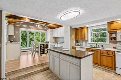 3 Beech Ct, Hardyston Township, NJ 07460 - Photo 15