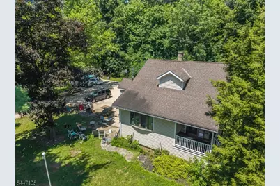 68 Johanna Farms Rd, Raritan Township, NJ 08551 - Photo 21