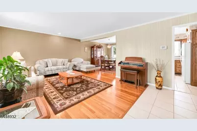 536 Fairway Dr, Union Township, NJ 07083 - Photo 3