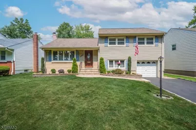 536 Fairway Dr, Union Township, NJ 07083 - Photo 1