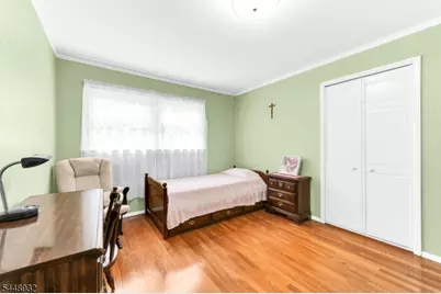 536 Fairway Dr, Union Township, NJ 07083 - Photo 17