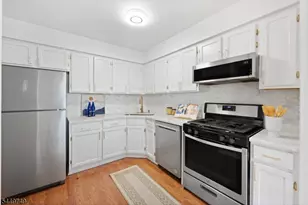 53 Dewitt Ln, Hillsborough Township, NJ 08844 - Photo 9