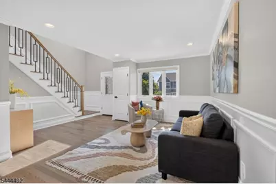 61 Bart Pl, Clifton, NJ 07013 - Photo 7
