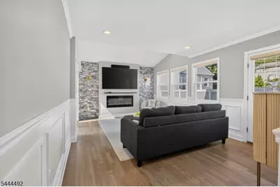 61 Bart Pl, Clifton, NJ 07013 - Photo 13