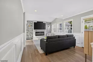 61 Bart Pl, Clifton, NJ 07013 - Photo 13