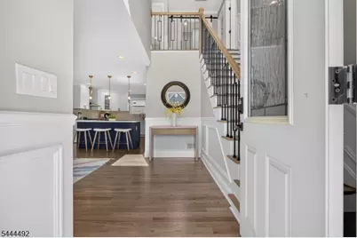 61 Bart Pl, Clifton, NJ 07013 - Photo 3