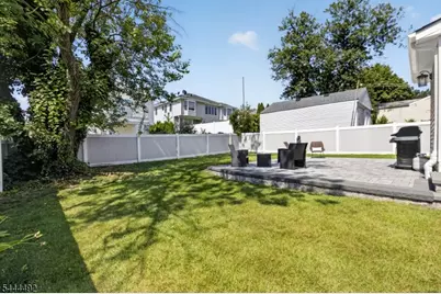 61 Bart Pl, Clifton, NJ 07013 - Photo 37