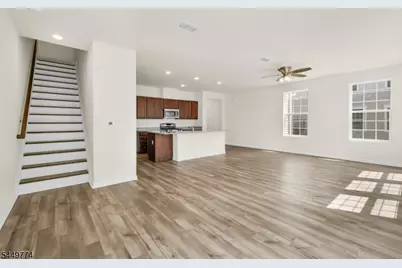 228 Park Ln, Dunellen, NJ 08812 - Photo 11