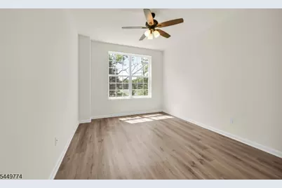 228 Park Ln, Dunellen, NJ 08812 - Photo 21