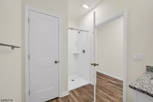 228 Park Ln, Dunellen, NJ 08812 - Photo 13