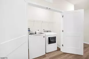 228 Park Ln, Dunellen, NJ 08812 - Photo 15