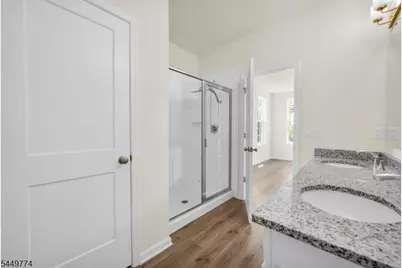 228 Park Ln, Dunellen, NJ 08812 - Photo 19