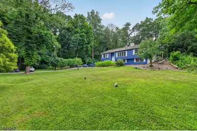 102 Meadow Rd, Hampton Township, NJ 07860 - Photo 3