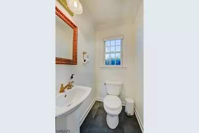 110 Hill Top Ln, Branchburg Township, NJ 08853 - Photo 19