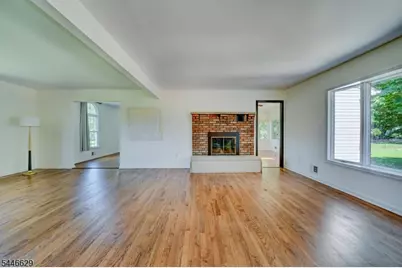 110 Hill Top Ln, Branchburg Township, NJ 08853 - Photo 11
