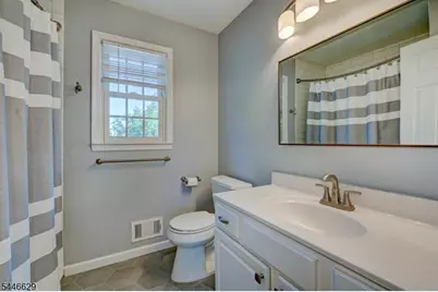 110 Hill Top Ln, Branchburg Township, NJ 08853 - Photo 29