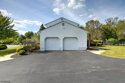 110 Hill Top Ln, Branchburg Township, NJ 08853 - Photo 31