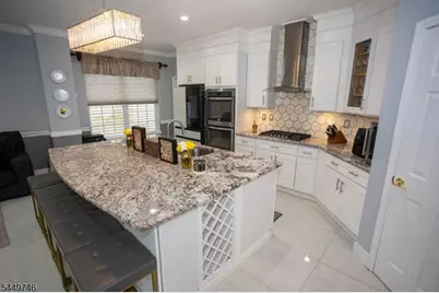 16 Biesiada Ct, Sayreville Boro, NJ 08859 - Photo 15