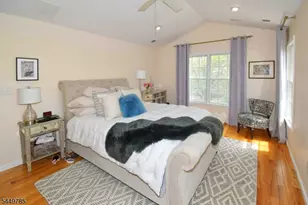 253 Patriot Hill Dr, Bernards Township, NJ 07920 - Photo 17