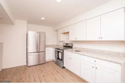35 Lam Dr, Hardyston Township, NJ 07419 - Photo 19