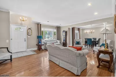 286 Atlantic Dr., Parsippany, NJ 07054 - Photo 5
