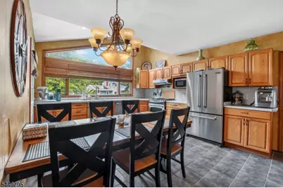 286 Atlantic Dr., Parsippany, NJ 07054 - Photo 9