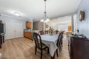 319 Sophee Ln, Lakewood Twp., NJ 08701 - Photo 9