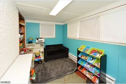 968 Byron Ave, Elizabeth, NJ 07208 - Photo 7