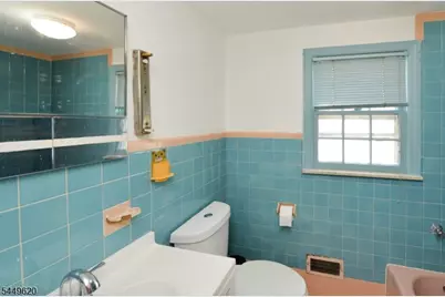 968 Byron Ave, Elizabeth, NJ 07208 - Photo 11