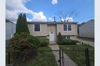 88-90 Halstead St, Newark, NJ 07106 - Photo 1