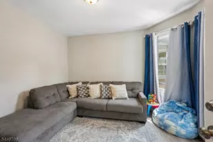 155 Hayward Pl, Wallington, NJ 07057 - Photo 7