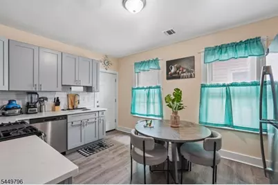 155 Hayward Pl, Wallington, NJ 07057 - Photo 13