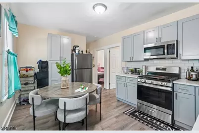 155 Hayward Pl, Wallington, NJ 07057 - Photo 15