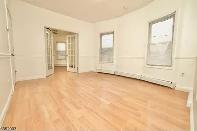 466 Cortlandt St 2nd Floor #2, Belleville, NJ 07109 - Photo 7