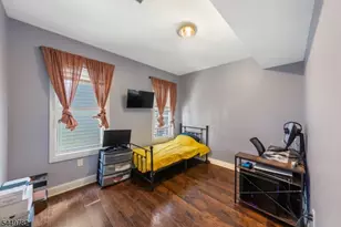 77 S 16th St, East Orange, NJ 07018 - Photo 7