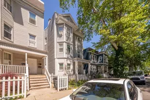 77 S 16th St, East Orange, NJ 07018 - Photo 3