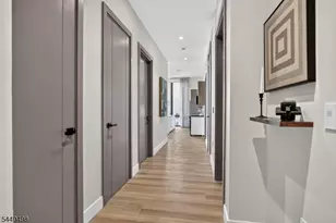 303 Washington St, Newark, NJ 07102 - Photo 3