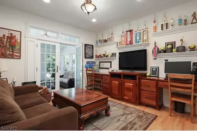 94 Hillcrest Dr, Clark Township, NJ 07066 - Photo 23