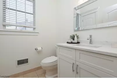 94 Hillcrest Dr, Clark Township, NJ 07066 - Photo 21