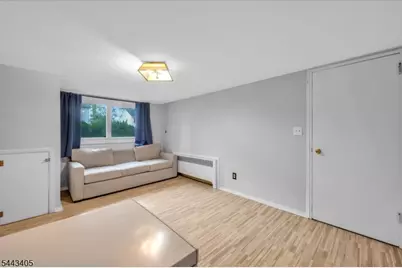 612 Betsy Ross Pl, Bound Brook, NJ 08805 - Photo 21