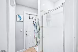 26 Hillside Ave, Chatham, NJ 07928 - Photo 7