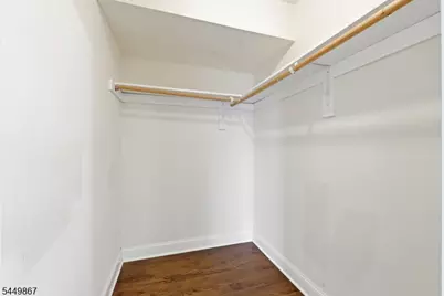 17 Stanton St, Newark, NJ 07114 - Photo 9