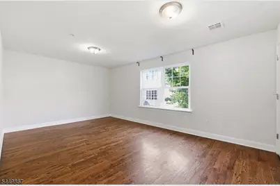 17 Stanton St, Newark, NJ 07114 - Photo 7