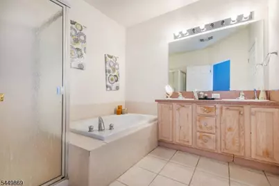 14 Barrister St, Clifton, NJ 07013 - Photo 15