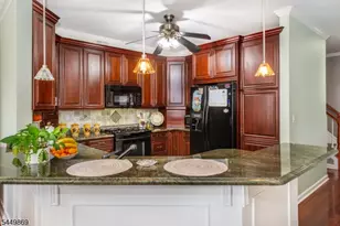 14 Barrister St, Clifton, NJ 07013 - Photo 11