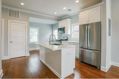 49 Park Ave Unit #2, Summit, NJ 07901 - Photo 5