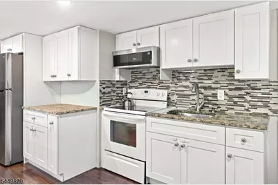 5 Anna Marie Ct, Fairfield, NJ 07004 - Photo 23
