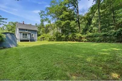 1104 N Washington Ave, Green Brook Township, NJ 08812 - Photo 33